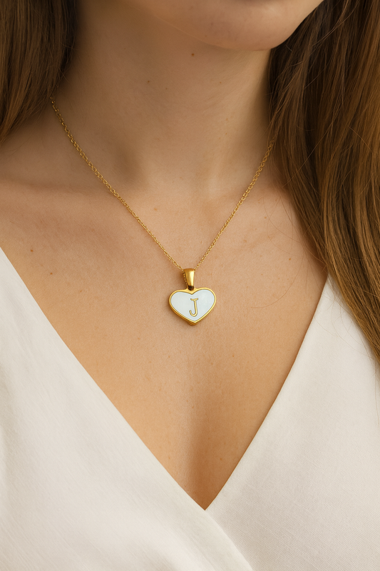 buchstabe-j-goldkette