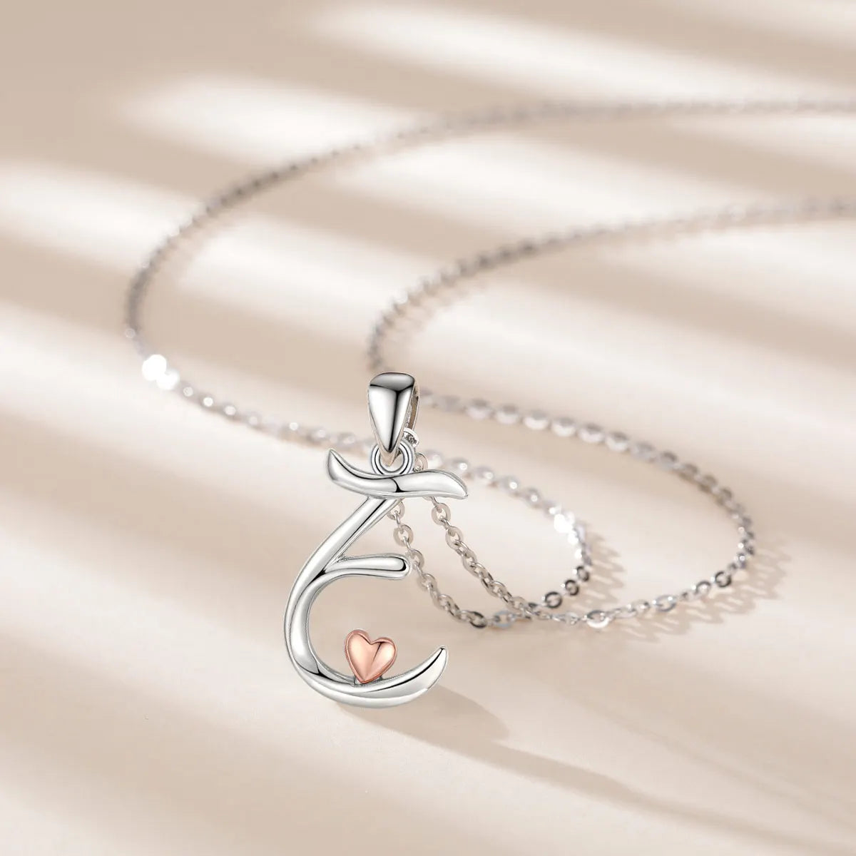 anhanger-buchstabe-e-silber