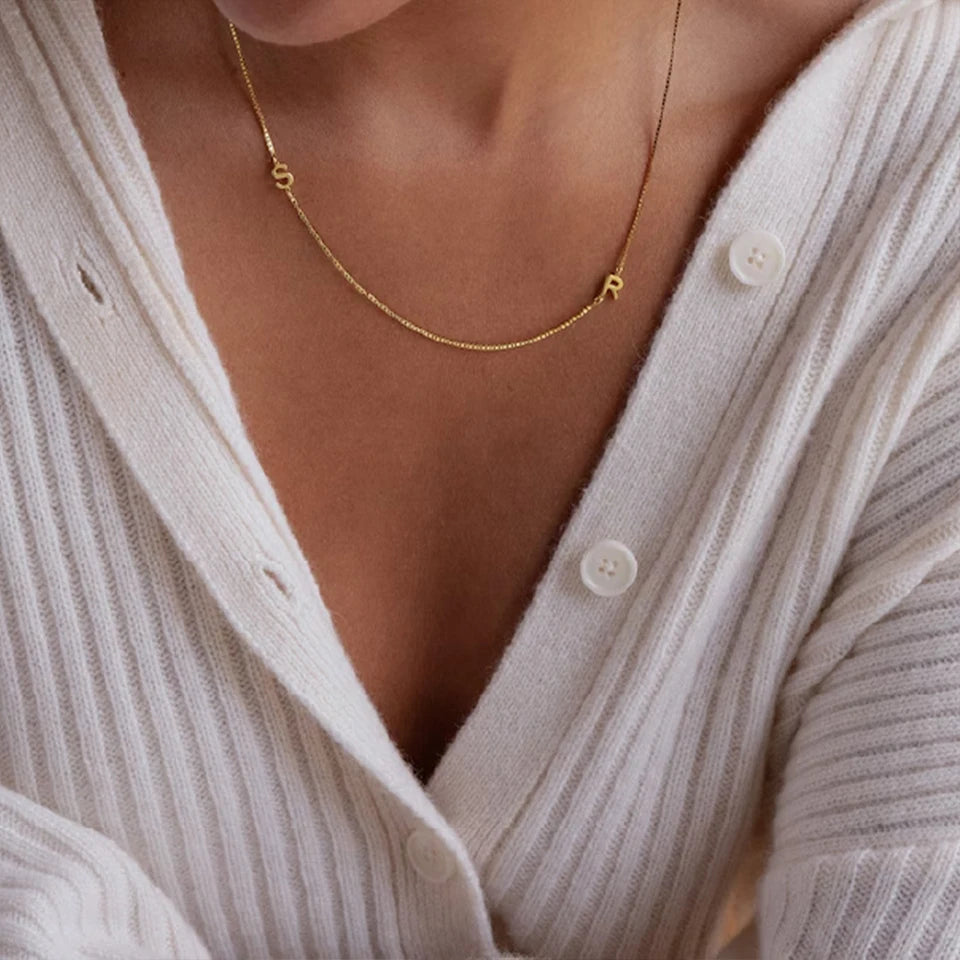 goldkette-mit-zwei-buchstaben