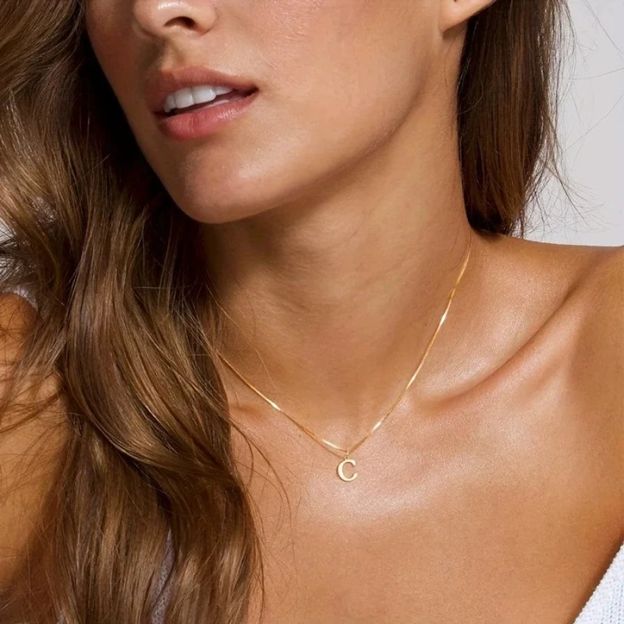 buchstabe-c-goldkette