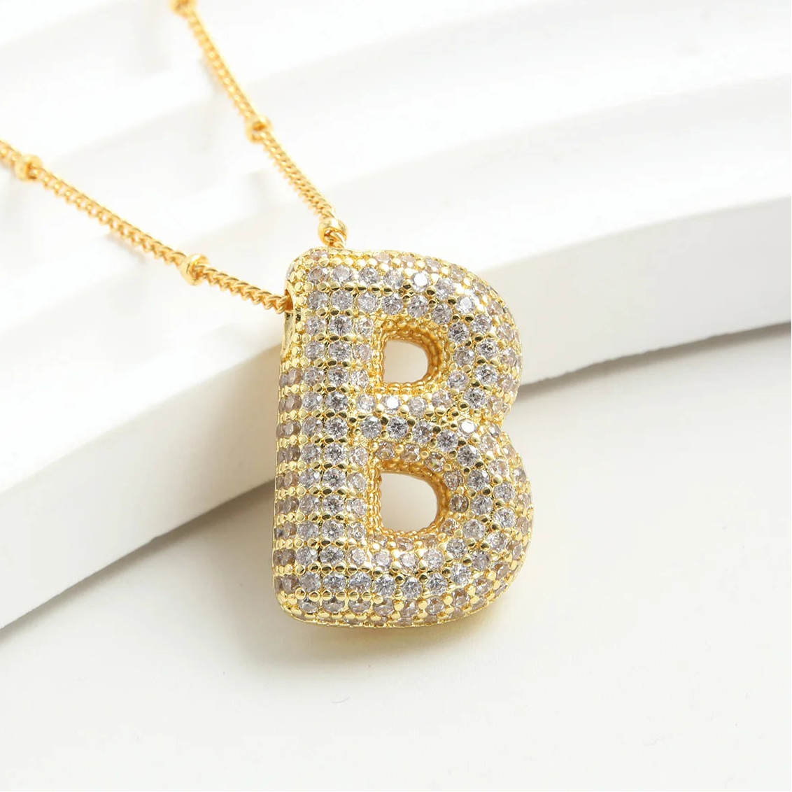 Bubble Buchstaben Kette Gold