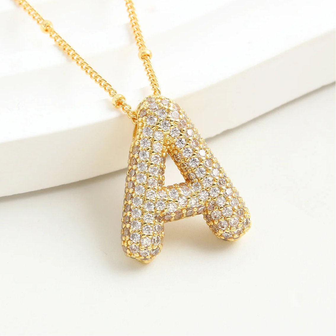 Bubble Buchstaben Kette Gold