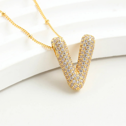 Buchstaben Kette Gold V