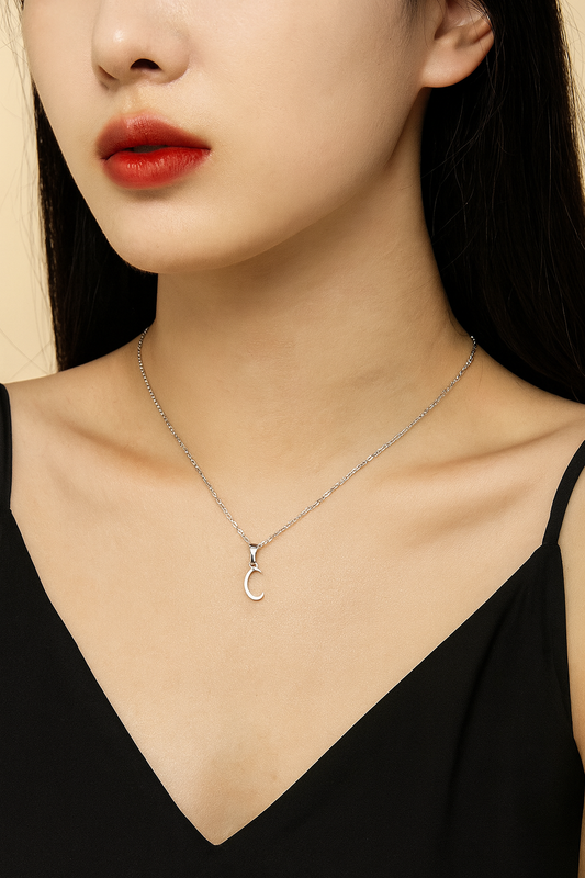 letter-c-pendant-necklace-silver
